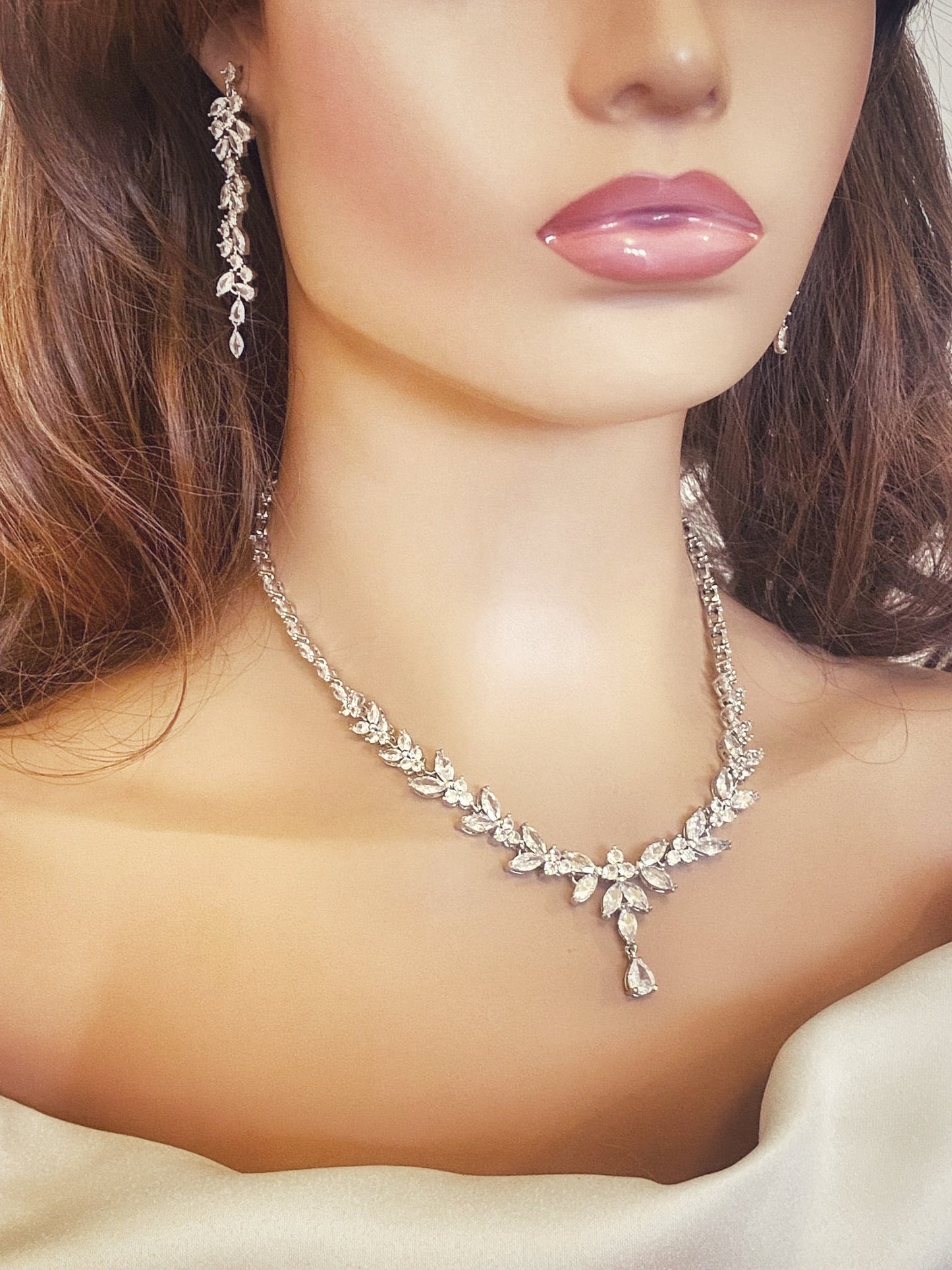 Crystal CZ Wedding Necklace Set, Gift for Her, Bridal Jewellery, Droplet Earrings, Bracelet in Silver & Gold.  Leaf Style Design.