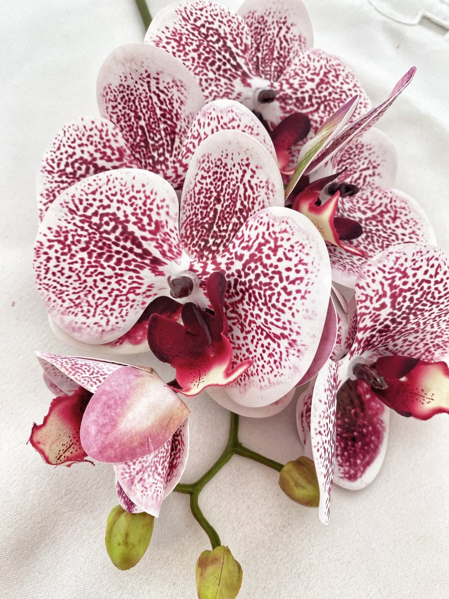 Kunstig orkidestilk, magentarosa flekkete orkideblomst, rosa blomster, blomstergave til henne, kunstige blomster, ekte orkideer, kunstig orkideblomst