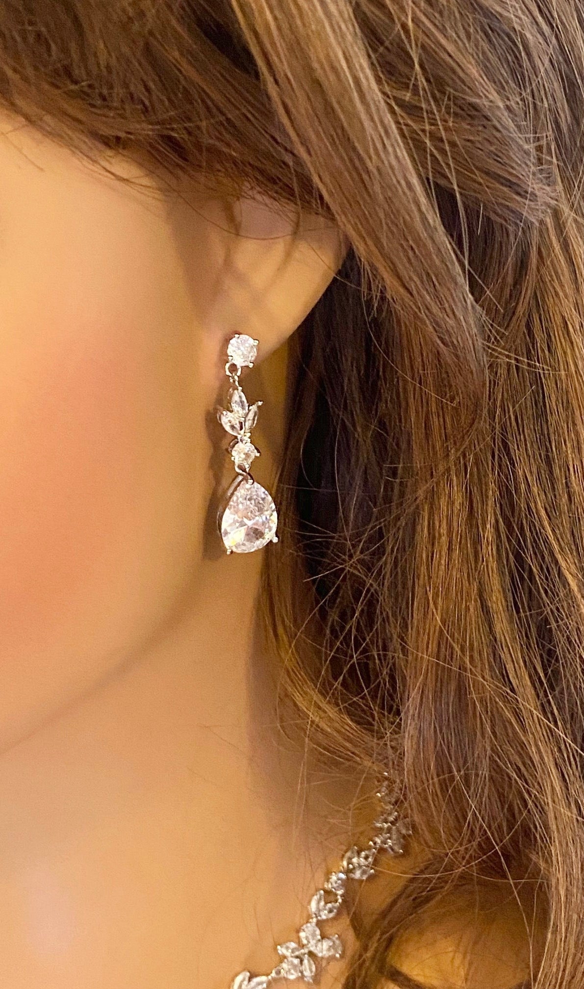 Crystal Bridal Jewellery Set Cubic Zirconia Bridal Necklace Bridal Tear Drop Earrings Silver Jewelry Wedding Set Leaf Style Design