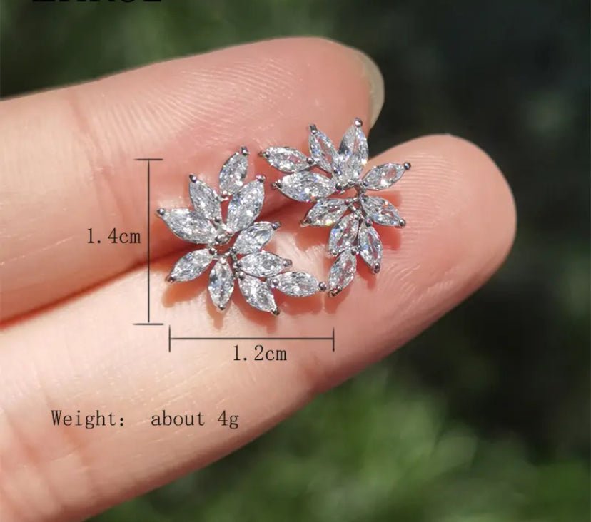 Crystal CZ Jewellery Set Gift for Her or Bridal Necklace Earrings and Bracelet Wedding Set Leaf Style Design in Silver and Gold