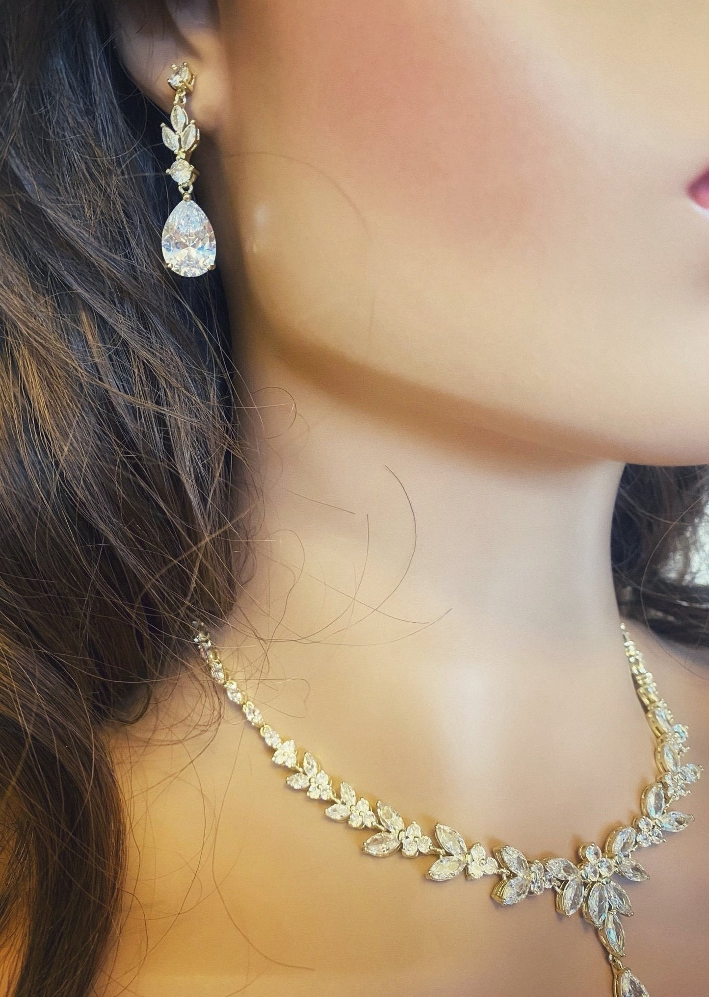 Crystal CZ Wedding Jewellery Set, Gift for Her, Bridal Necklace Tear Drop Earrings & Bracelet, Leaf Style Design in Silver & Gold