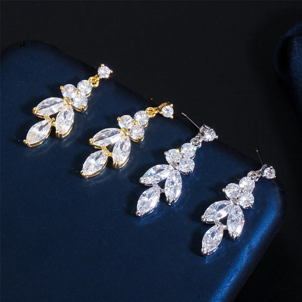 CZ Dangle Earrings Gift for Her, Bridal Drop Earrings, Silver or Gold Crystal Wedding Earrings